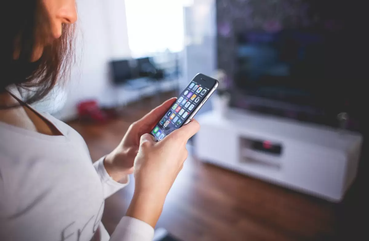 Como saber de quien es un numero de telefono