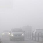 El AMBA enfrenta intensa niebla y alertas del SMN