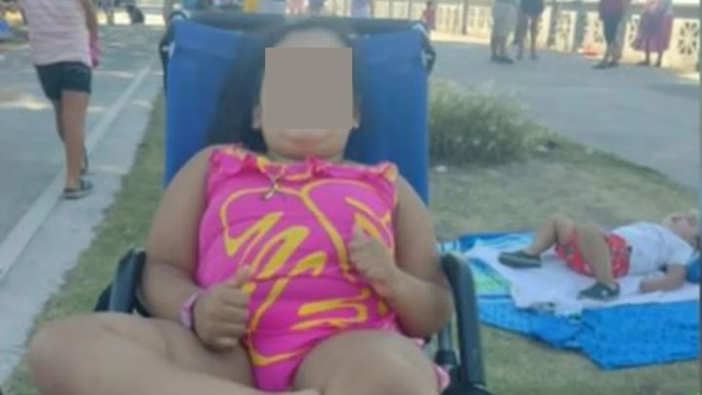 Mara, la nena a la que le robaron su silla de ruedas