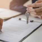 ¿Cuánto cobran las inmobiliarias por administrar un alquiler? Comisión en 2025