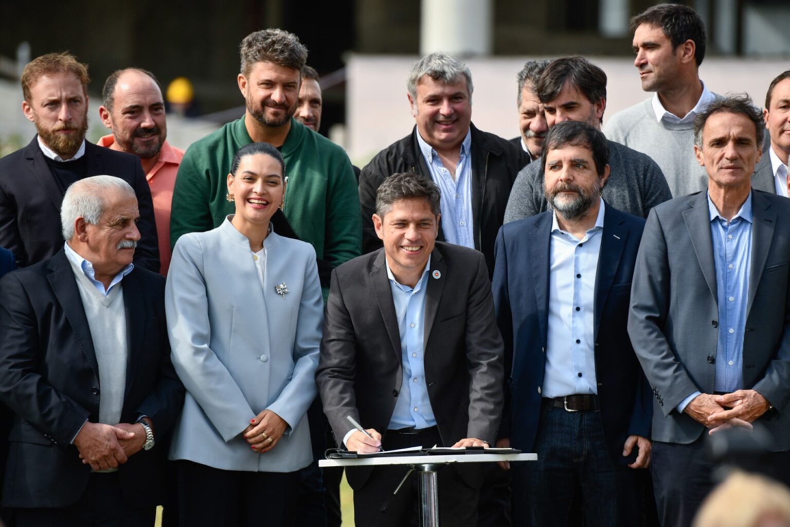 AXEL KICILOFF 500 DIAS SIN OBRA PUBLICA NAC PRENSA GOB PBA 007
