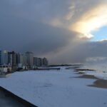 Ola Polar: Nevó en Miramar tras 34 años y sorprendió a vecinos y turistas