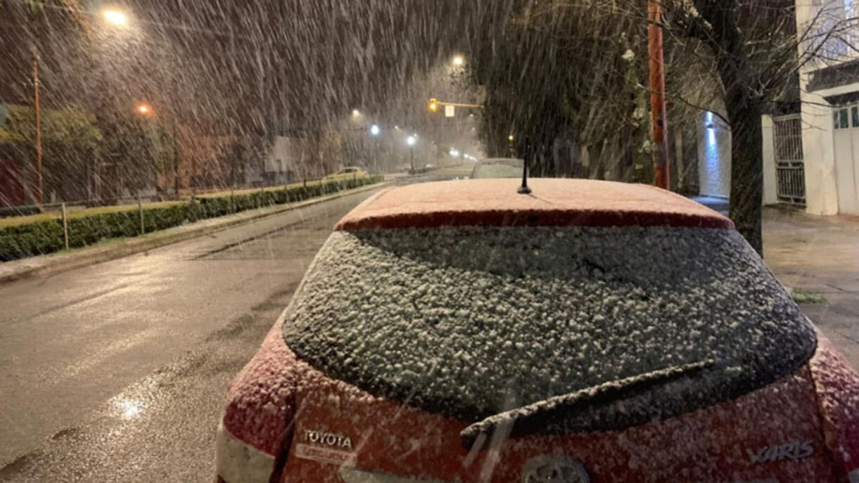 Nieve en Tres Arroyos