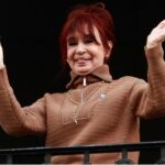 Cristina Kirchner no podrá salir al balcón para saludar a sus seguidores