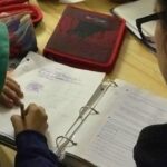Colegios argentinos enfrentan crisis para cubrir cargos docentes en todos los niveles