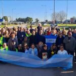 Concejales de Azul sesionaron a la vera de la Ruta 3 pidiendo por la Autovía