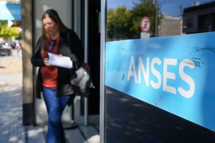 Libreta AUH: ¿Cómo acceder al extra de $612.000 que ofrece ANSES? Todo lo que necesitas saber