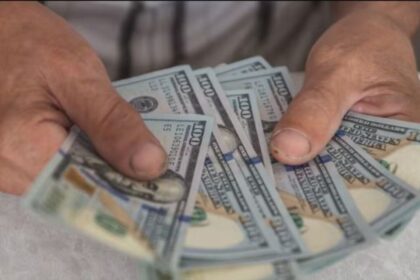 Bancos aumentan tasas del plazo fijo en dólares: ¿es el momento de invertir?