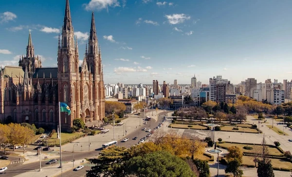 Otro suicidio en el hotel Dazzler de La Plata: ya son dos en menos de un año