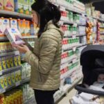 El costo de criar a un hijo supera los 0.000 por mes, según el INDEC