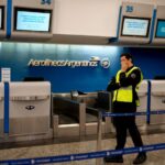 Paro de controladores aéreos afecta 15.000 pasajeros y causa caos en vuelos nacionales