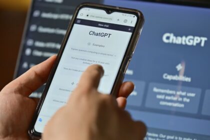 informasi sensitif chatgpt