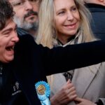 Milei lanza su campaña en Córdoba y recorre provincias clave antes de las elecciones