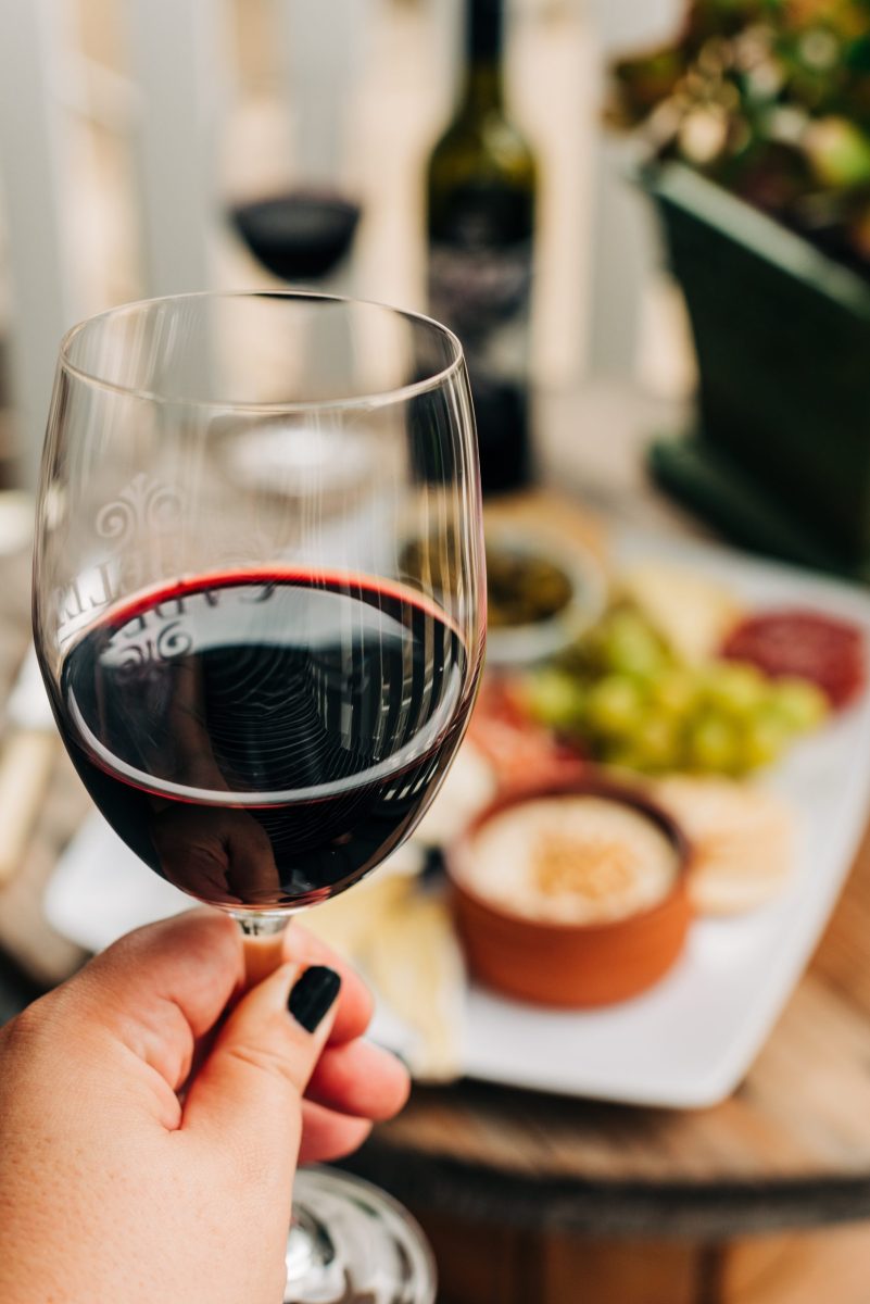 Un viaje de lujo a las bodegas de Mendoza genera polémica por su costo: $15 millones