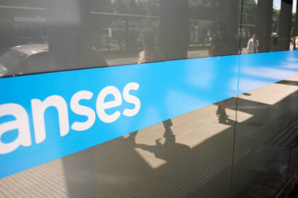 Calendario de pagos ANSES: ¿Cuándo cobrarán jubilados y beneficiarios en octubre?