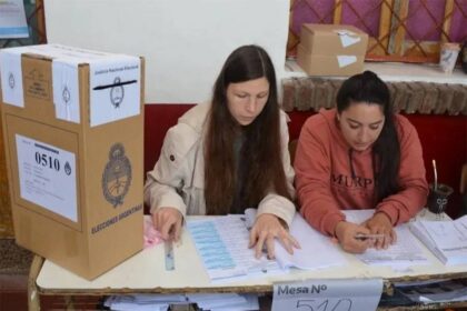 Bonaerenses votarán el domingo por la mitad de la Legislatura y mil concejales en sus municipios