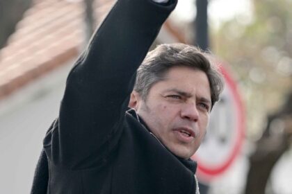 Kicillof disparó duras críticas a Milei y pide un cambio urgente en el rumbo económico