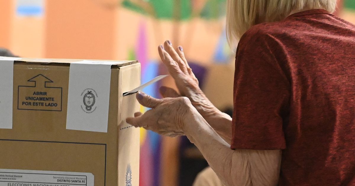 Este domingo, la democracia argentina enfrenta un desafío: el ausentismo en votaciones