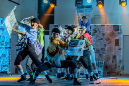 Más de 400 bailarines brillaron en la tercera edición de 