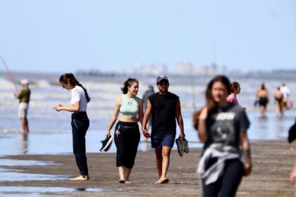 La Costa recibió 100.000 visitantes en el feriado, un 15% menos que el año pasado