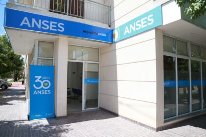 Noviembre 2025: ¿Cuándo cobran las jubilaciones y otras prestaciones de ANSES?