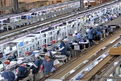 Reforma laboral: el informe de IDESA sugiere revisar asignaciones familiares para formalizar empleo