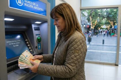 pago aguinaldo estatales mendoza