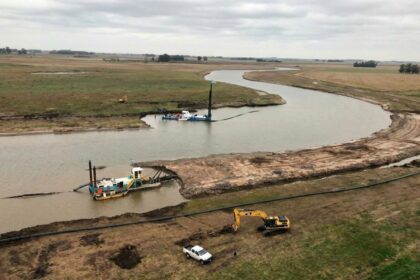 obra plan maestro rio salario