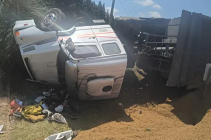 vuelco camion ruta 2