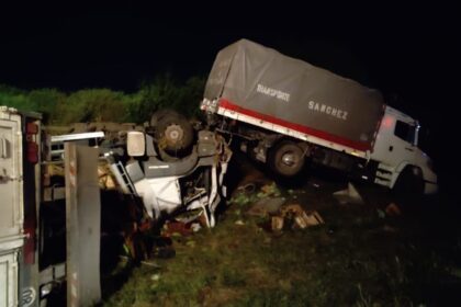 vuelco camiones lezama