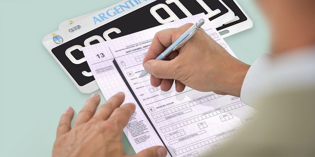 Close-up Of A Businessman Filling Car Sale Contract Form With Vehicle Registration Plate On Desk. Contract Paper Contains Placeholder Text