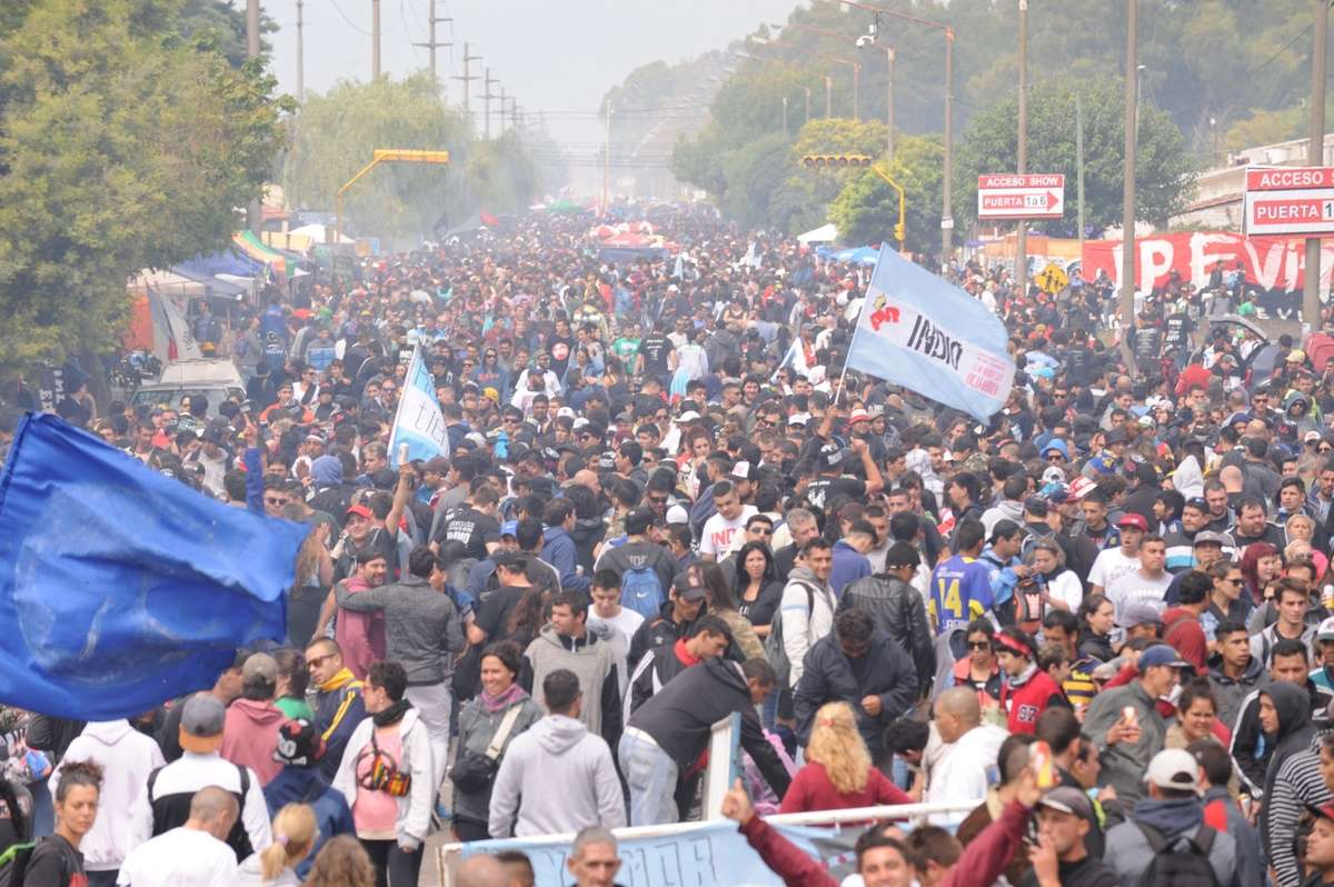 Demoras en las rutas a olavarría por el recital del indio solari
