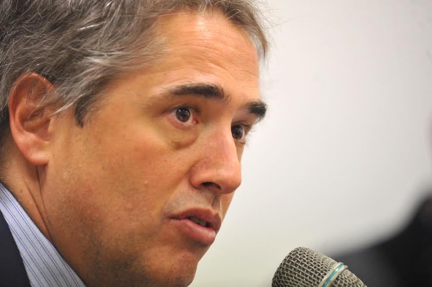 La defensoría fue a la justicia para que se suspenda el cobro de peajes en la ruta 6
