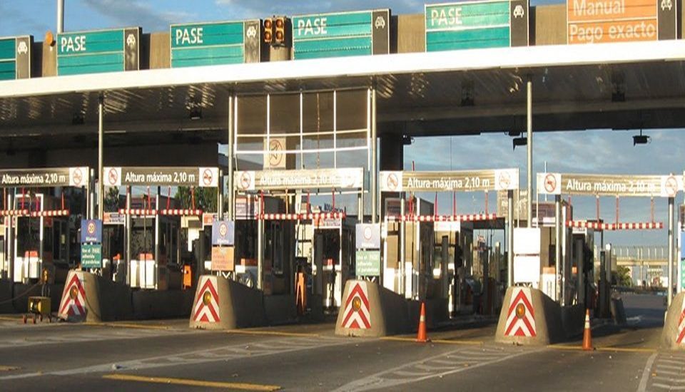 A partir de hoy aumentarán los peajes de las autopistas