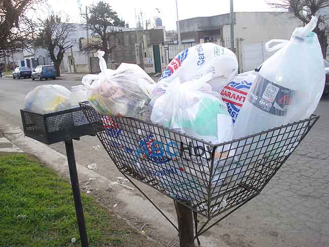 Ranchos: recolección de residuos durante el feriado de carnaval