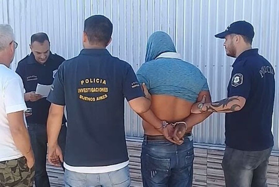 Detienen en ostende a un pastor evangélico acusado de abusar de tres hermanas de 7, 8 y 12 años