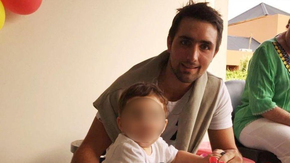 Siguió a delincuentes que le habían robado a una mujer y murió en la persecución