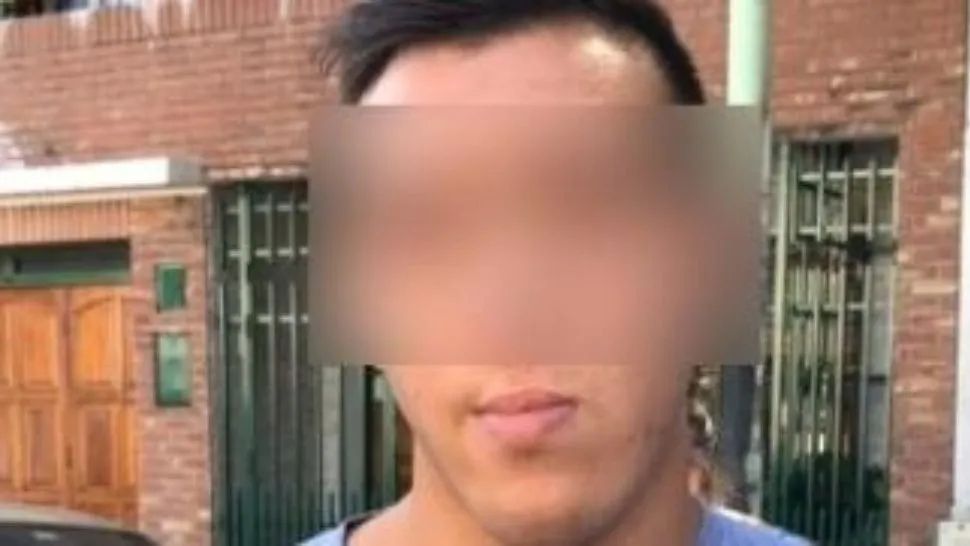 Aberrante: entrenador personal envía mensajes con alto contenido sexual a nene de 11 años