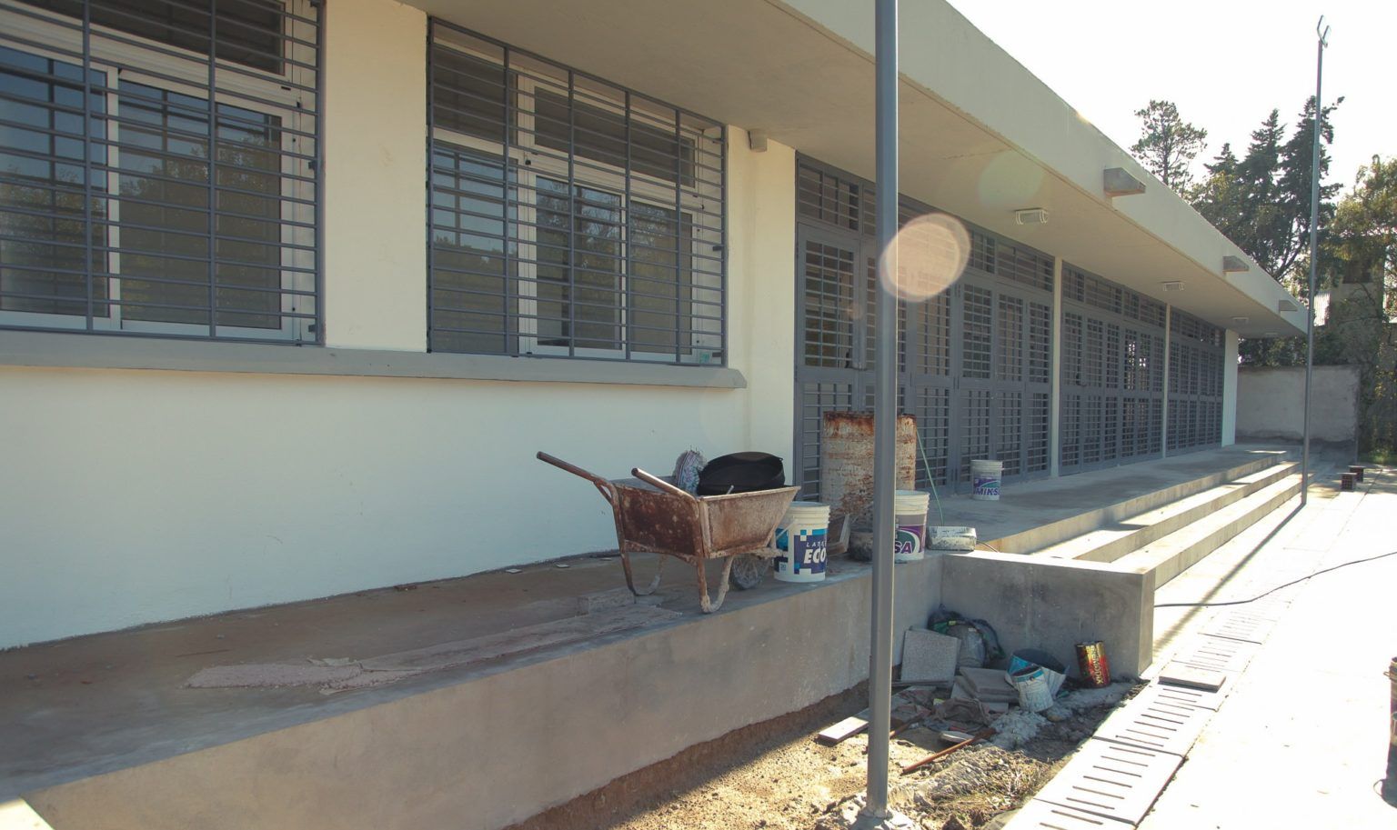Lezama: ultiman detalles en la construcción del edificio de la escuela secundaria de el destino