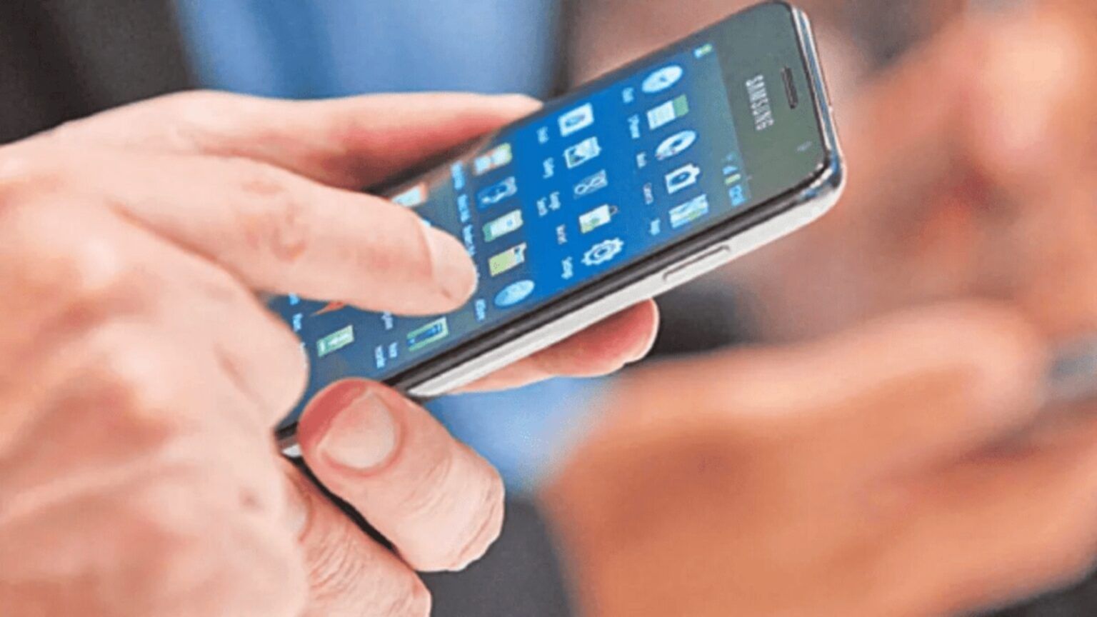 Plan básico universal telefonía internet tv