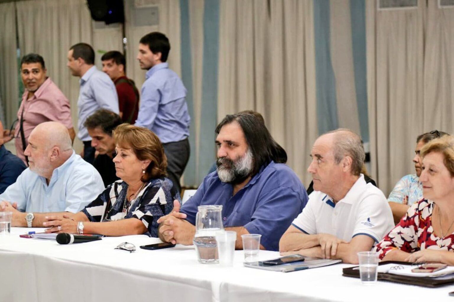 Mesa salarial: gobierno y docentes buscan destrabar un nuevo acuerdo paritario