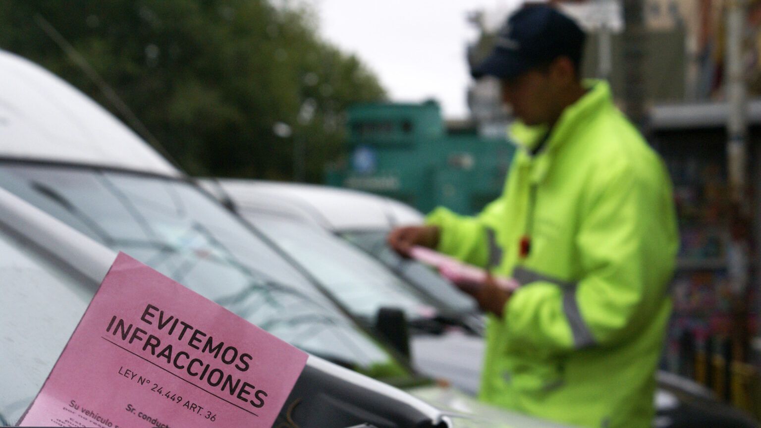 Actualizan el valor de las multas de tránsito en la provincia de buenos aires: cuánto cuesta cada infracción desde julio