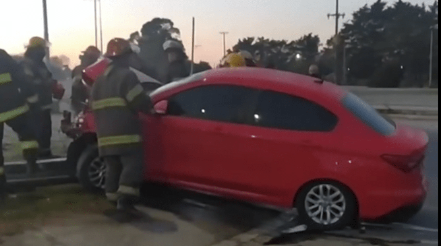 General belgrano: 4 menores y 2 mayores hospitalizados tras tremendo choque en ruta 41