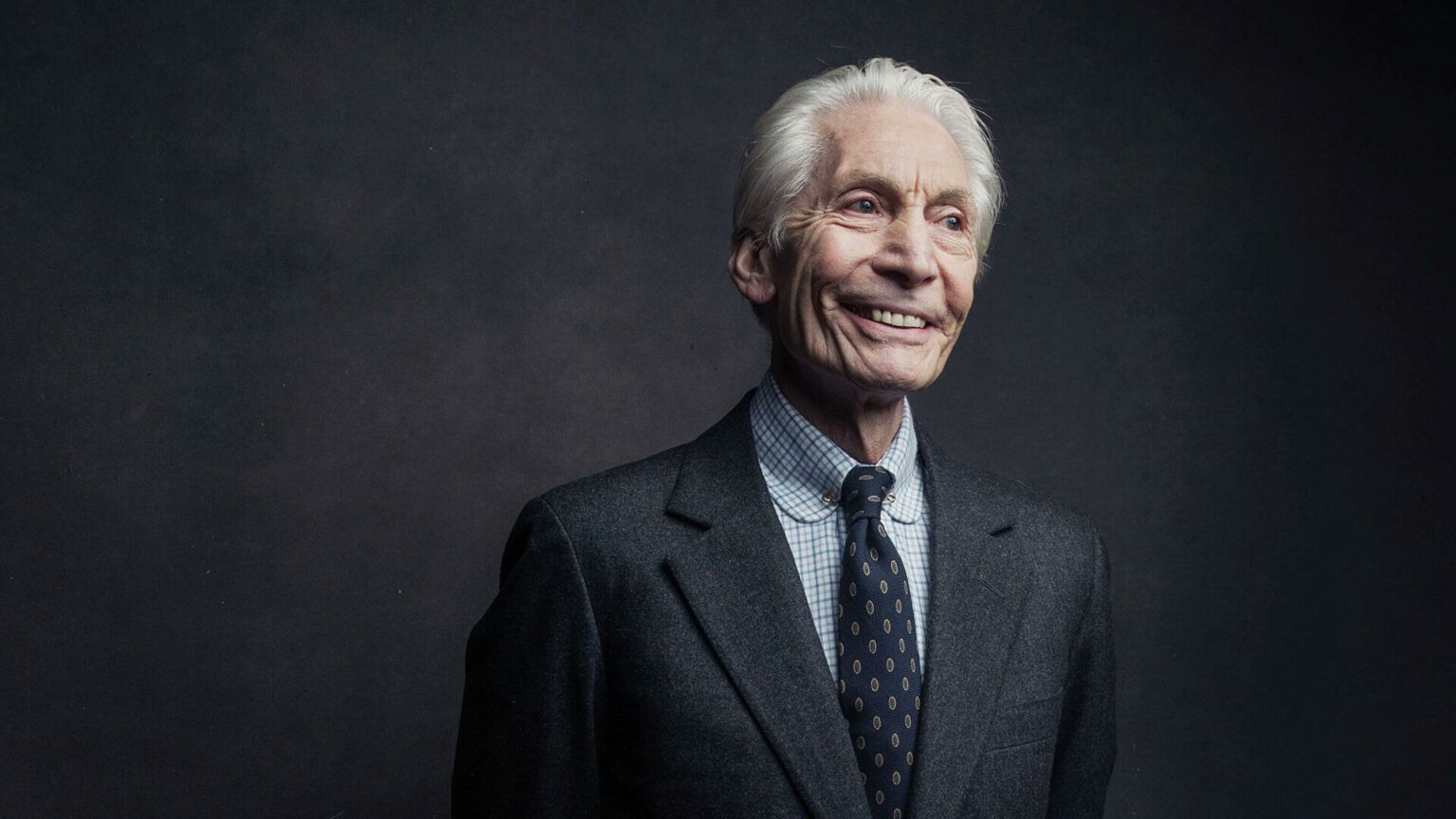 Murió charlie watts, el baterista de los rolling stones