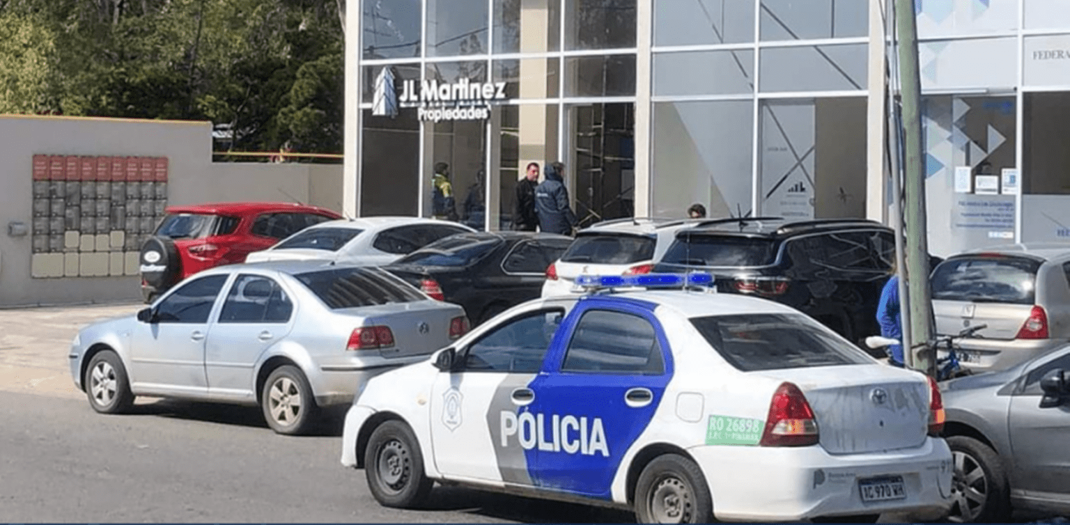 Pinamar: martillero público de villa gesell cayó al vacío y murió en el acto