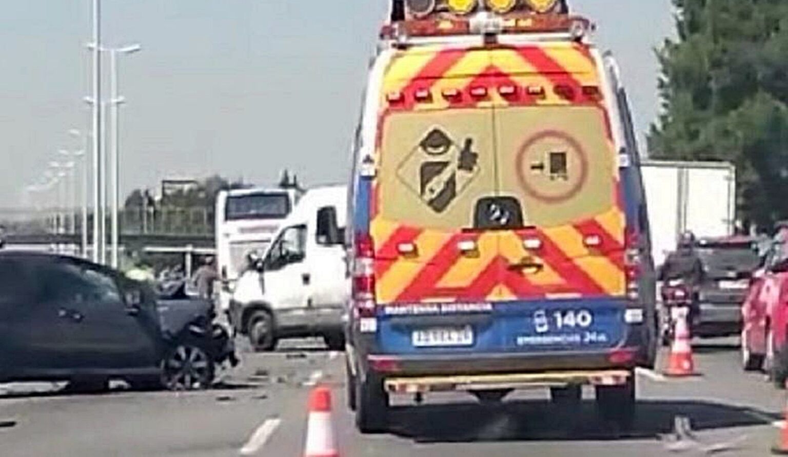 Una pareja y un bebé de 3 años murieron en trágico choque en el acceso oeste