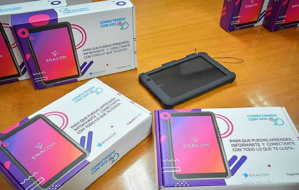 Anses Tablets Conectando con Vos Enacom