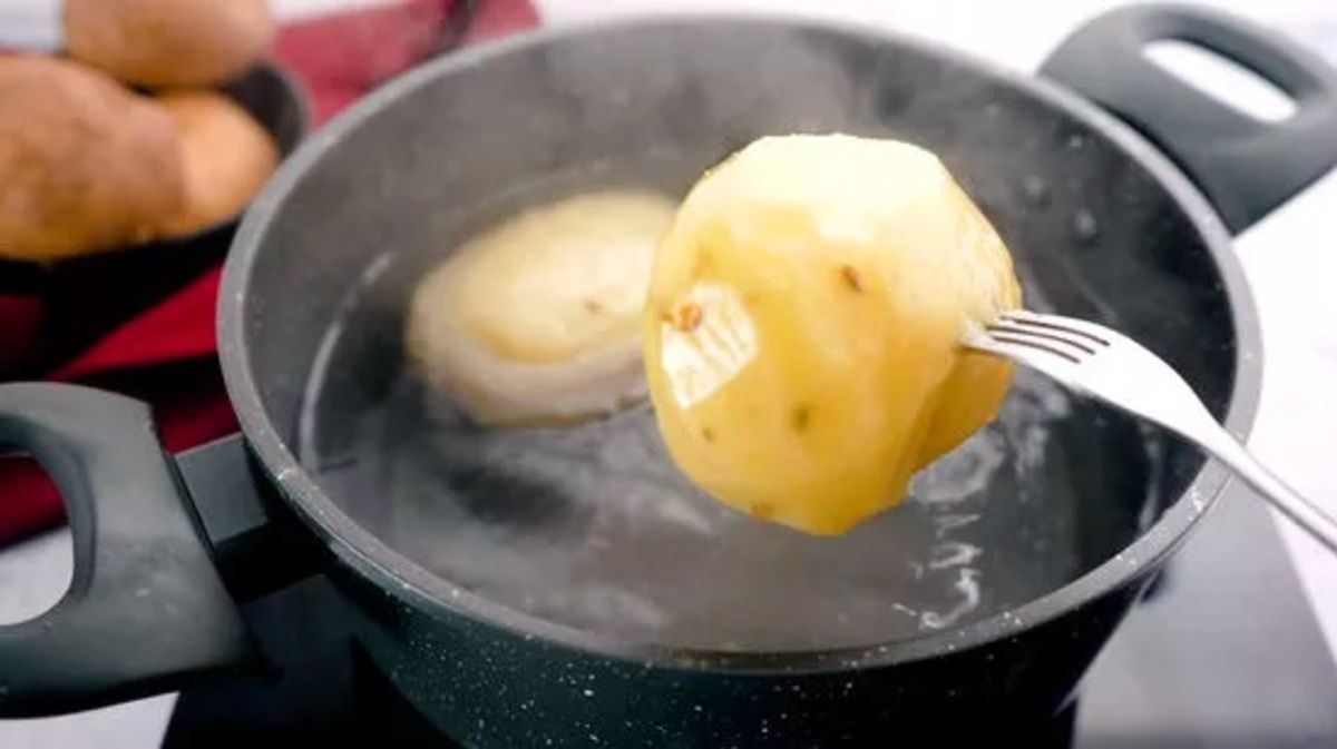 ¿Cuánto tarda en hervir la papa?