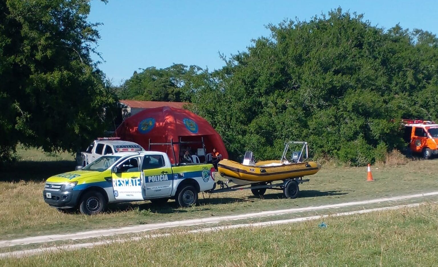 Castelli: hallaron sin vida al pescador que había desaparecido en un canal del distrito