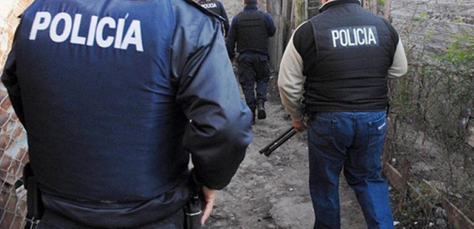 Un policía de chascomús integraba una banda delictiva y está prófugo